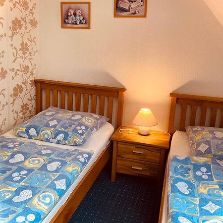 Cafe Gaubenhaus Apartamento Bad Fallingbostel Exterior foto