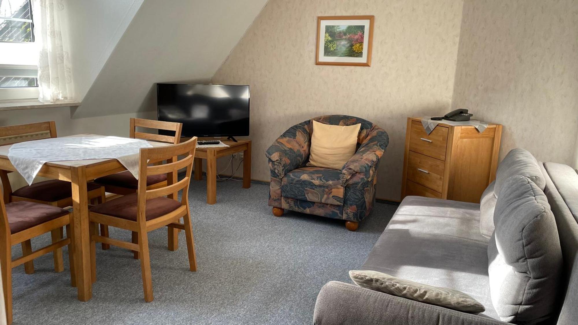 Cafe Gaubenhaus Apartamento Bad Fallingbostel Exterior foto